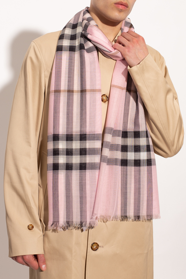 Burberry pink outlet check scarf